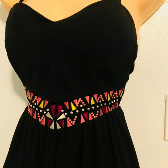 Black Dress - Picture 3 of 4